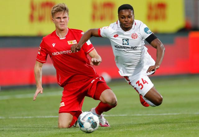 她个人的出 她个人的出