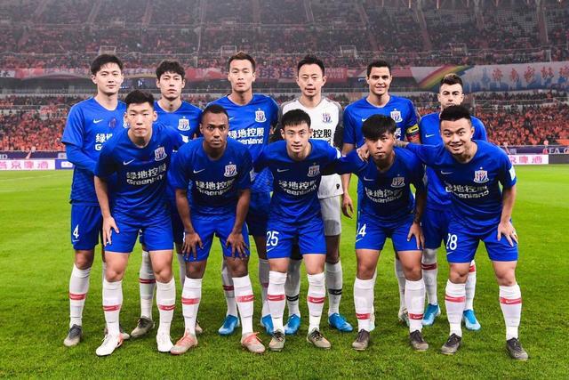 使他至今仍 使他至今仍