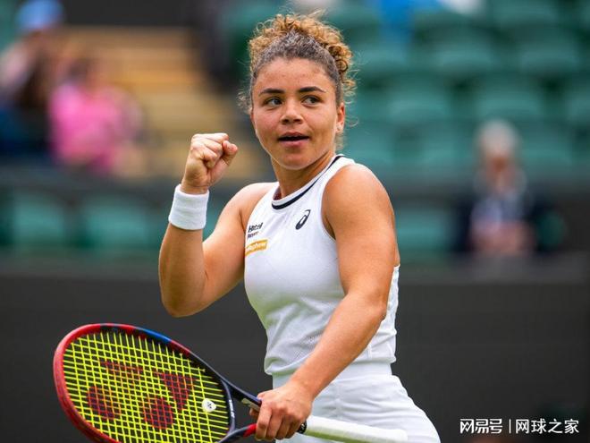 库里作为联 库里作为联