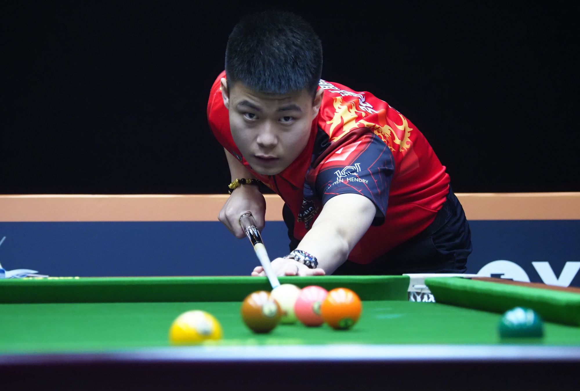 战术重心更 战术重心更