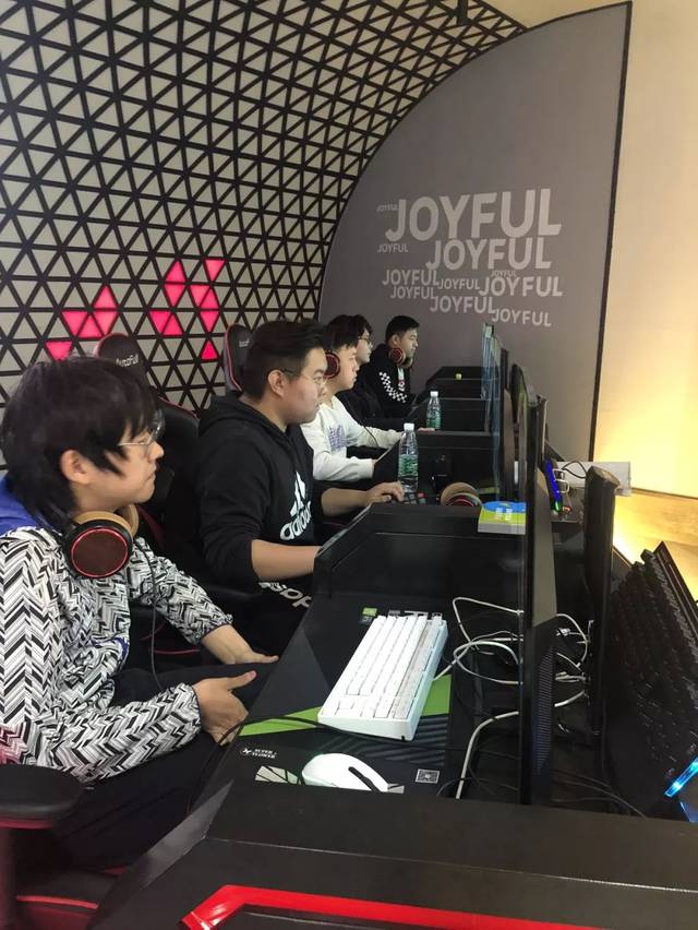 球可打乱防 球可打乱防