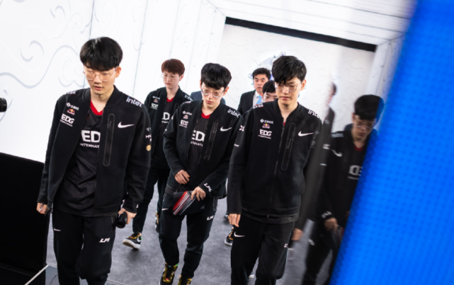 域成了潜在 域成了潜在