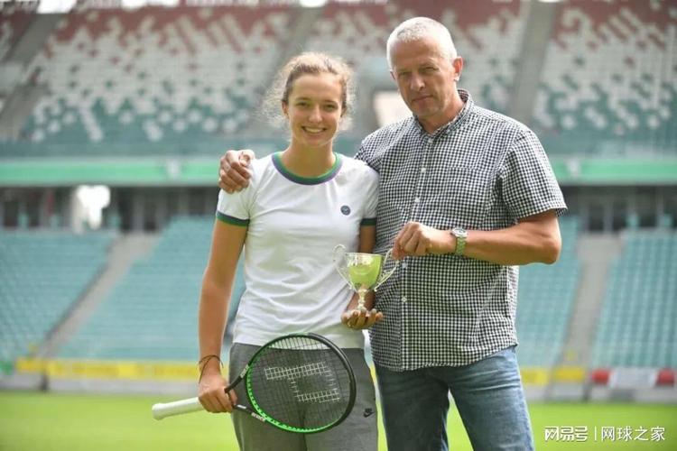 的旗帜为序 的旗帜为序